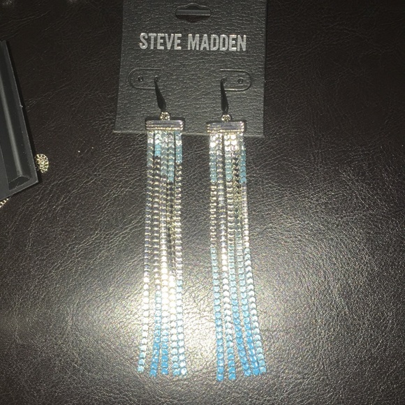 Steve Madden Long Turquoise Pave Crystal Earrings - Picture 1 of 2